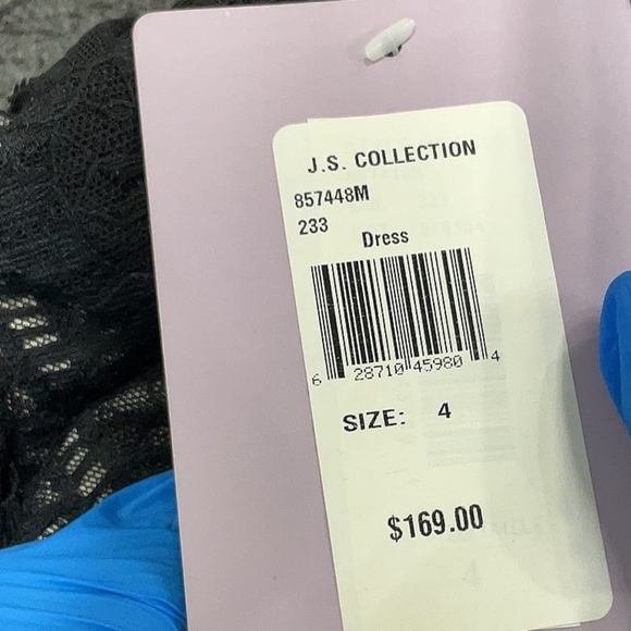 JS Collections Black Lace V-Neck Fit & Flare Dress - Size 4 - Picture 6 of 6